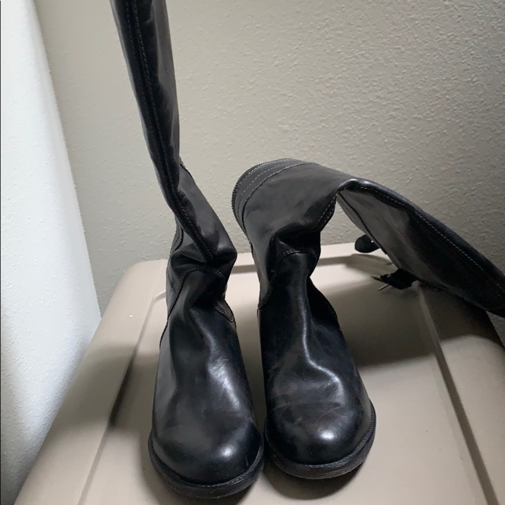 hinge distressed black knee high boots